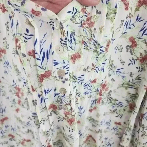 New without tag Rose + Olivia Floral Chiffon Blouse 3XL - Picture 4 of 8